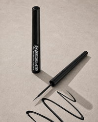 BRUSH THE LINE EYELINER