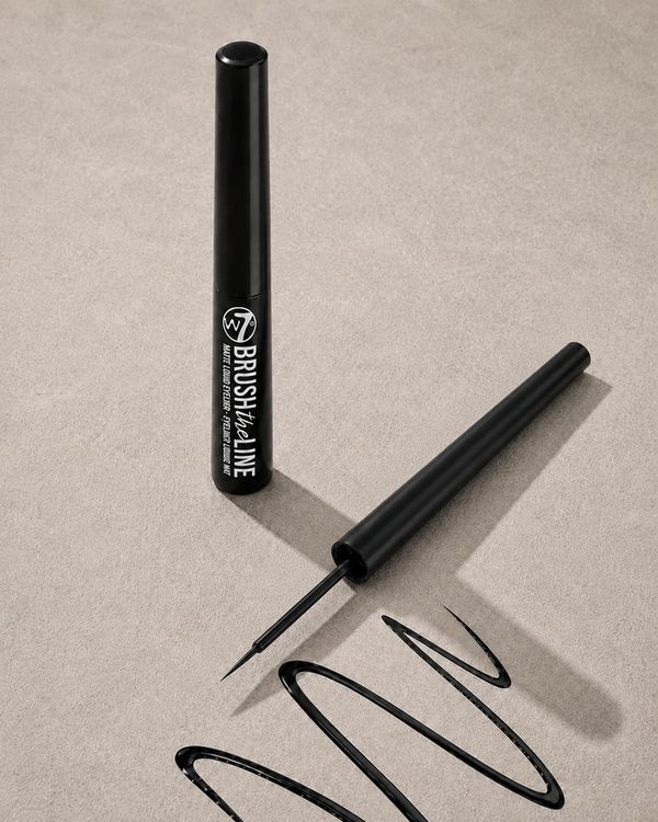 BRUSH THE LINE EYELINER