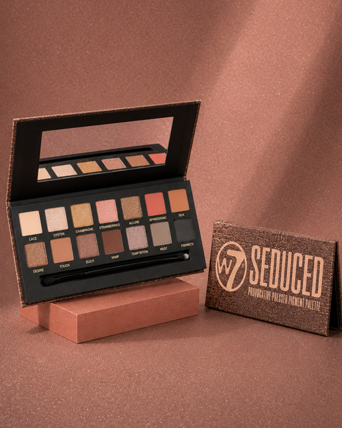 SEDUCED PIGMENT PALETTE